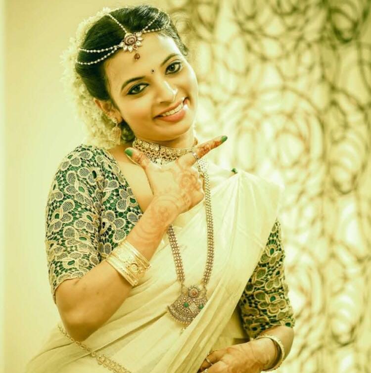 APPLE CHEEKS BEAUTY CARE MEDICAL COLLEGE CALICUT